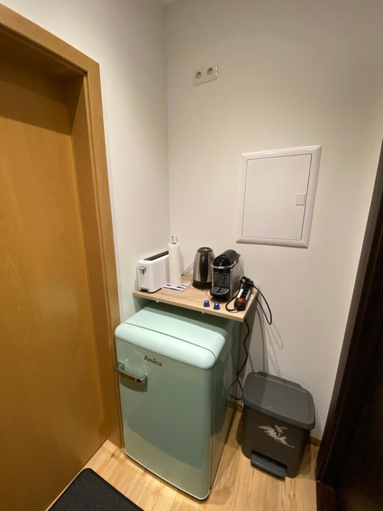 Koblenz - Eigenes Bad,Kueche - Wifi - Parkplatz - 2 Og Apartment Luaran gambar